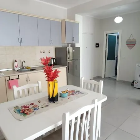 Perla 2- Seaview & Appartamento